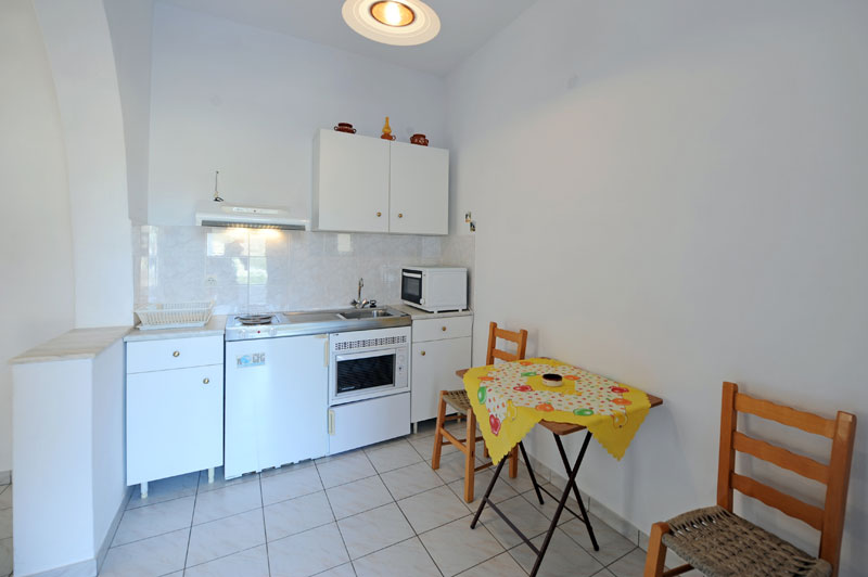 Katerina chambres à Agia Marina de Kamares avec vue magique pour le coucher du soleil