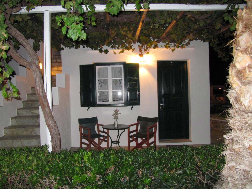 Antigoni rooms, Platis Gialos - Sifnos