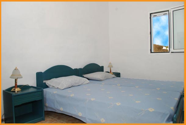 L'appartement indépendant de Studios Makis au village de Platis Gialos