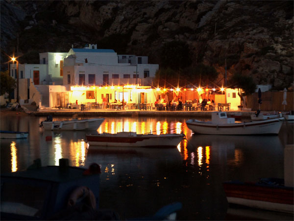 The fish tavern Fyssas, right next to the sea