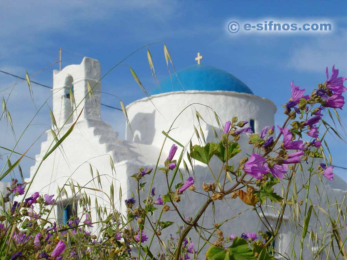 The chapel of Panagia Troulakiani, on the road to Cheronissos