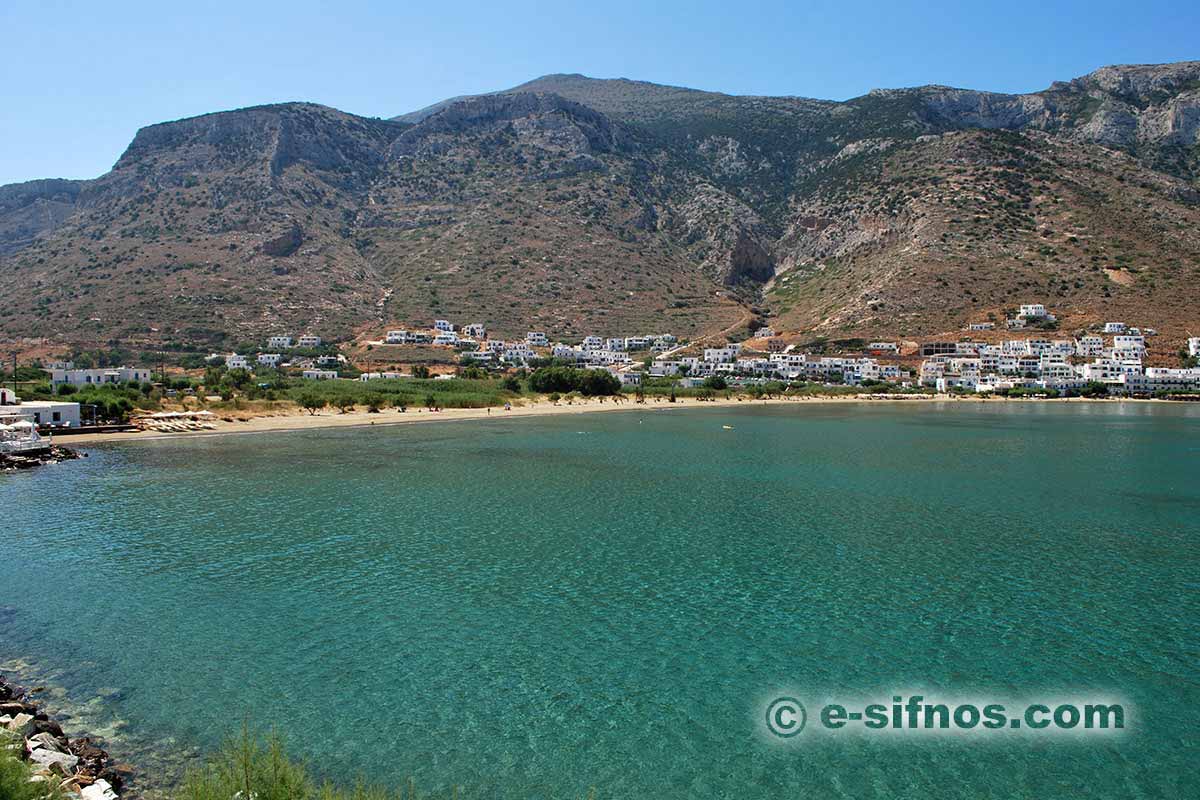 The beach of Kamares in Sifnos
