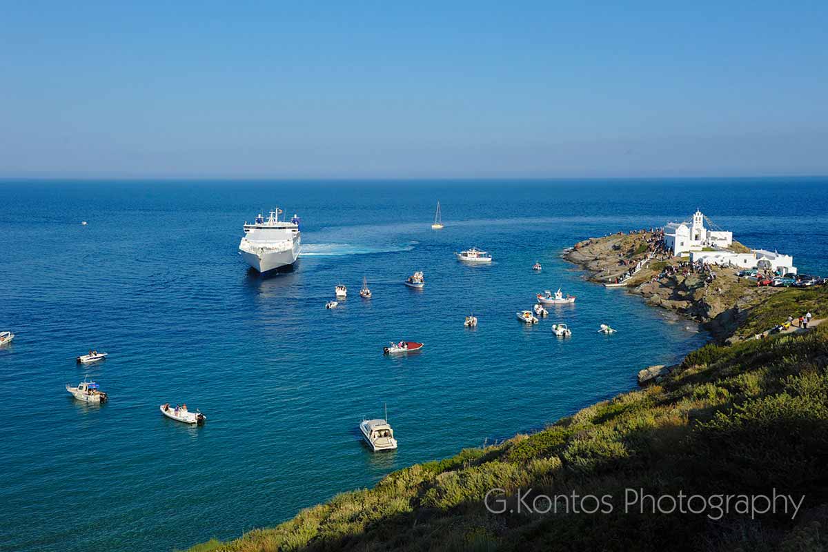 Arrival of the holly Icon of Chrysopigi at the holy rock and transfer by boat