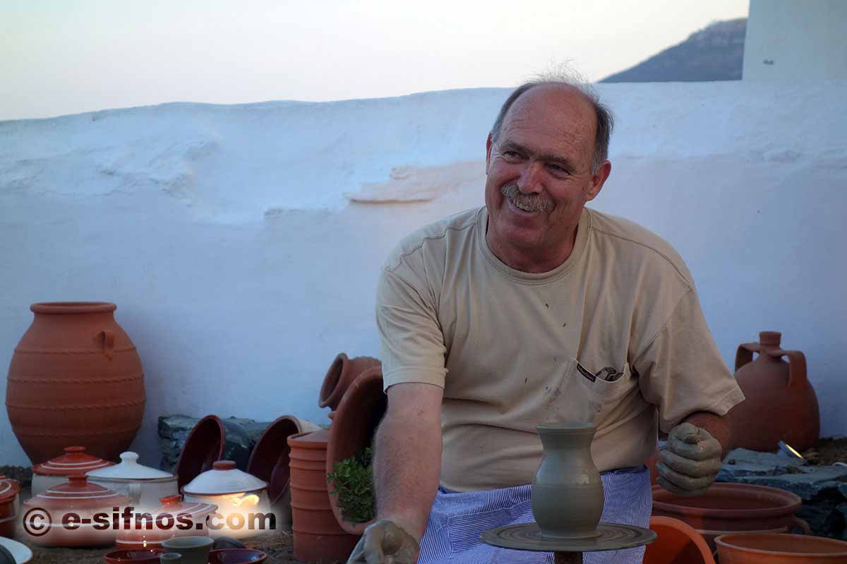 Presentation of pottery art at the Cycladic Gastronomy Festival in Sifnos