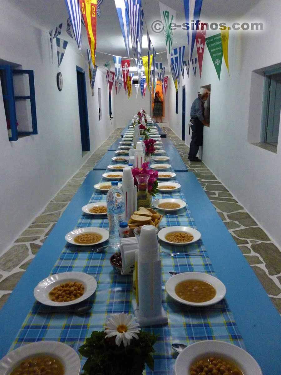 Chickpea soup is served at the feast of Stavros in Faros