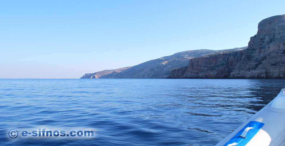 Boat excursion in Sifnos